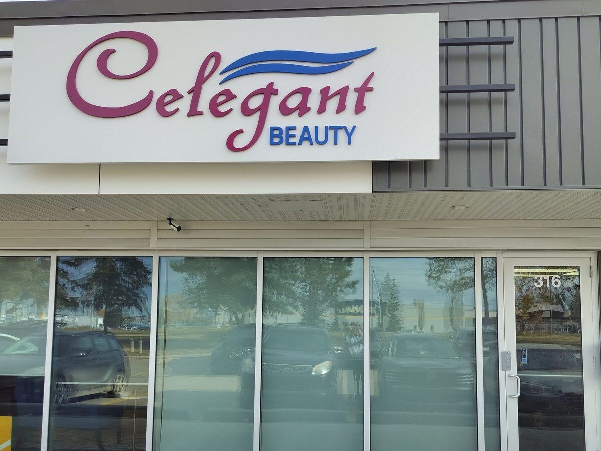 The Celegant Beauty storefront on the Southside of Edmonton, the shared home of Celegant Hair Edmonton and the Braiding Academy